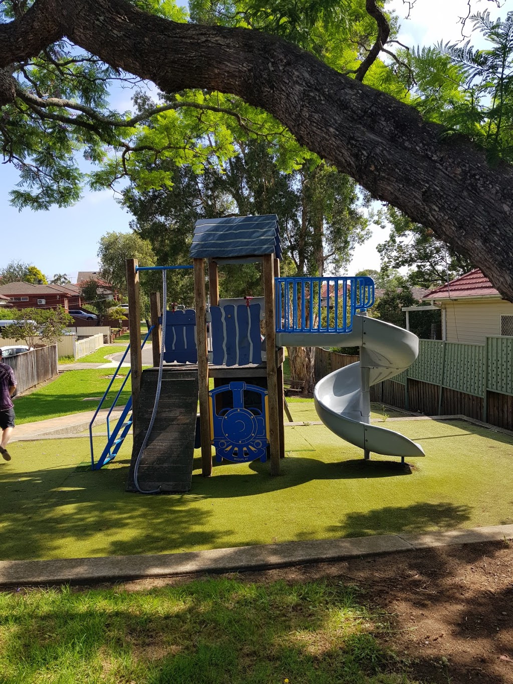 Fred Newby Reserve | park | Lough Ave, Guildford NSW 2161, Australia