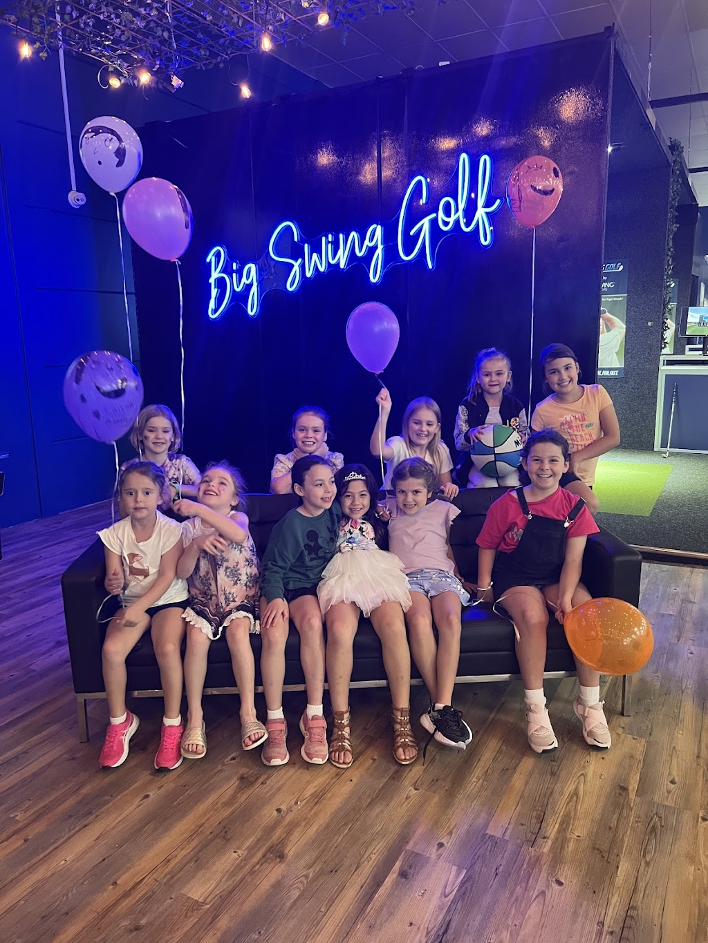 Big Swing Golf Penrith - Indoor Golf and Bar |  | Unit 2/233 Mulgoa Rd, Penrith NSW 2750, Australia | 0247211296 OR +61 2 4721 1296