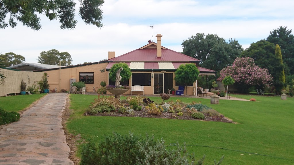 Carolynnes Cottages | lodging | 6 Young Drive, Naracoorte SA 5271, Australia | 0408836902 OR +61 408 836 902