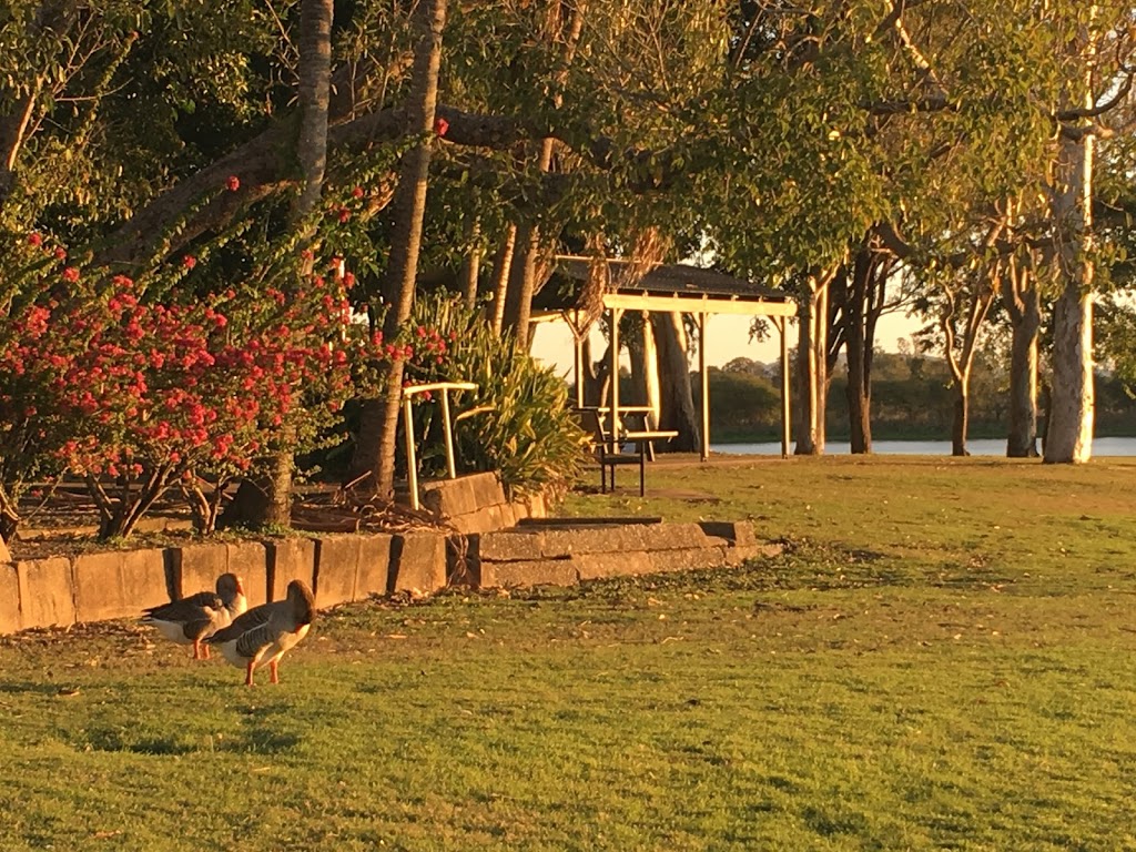 Murray Lagoon Viewing Platoon | park | Ann St, West Rockhampton QLD 4700, Australia