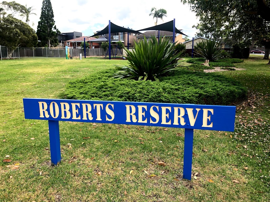Roberts Reserve | park | Noble St, Rodd Point NSW 2046, Australia | 0299116555 OR +61 2 9911 6555