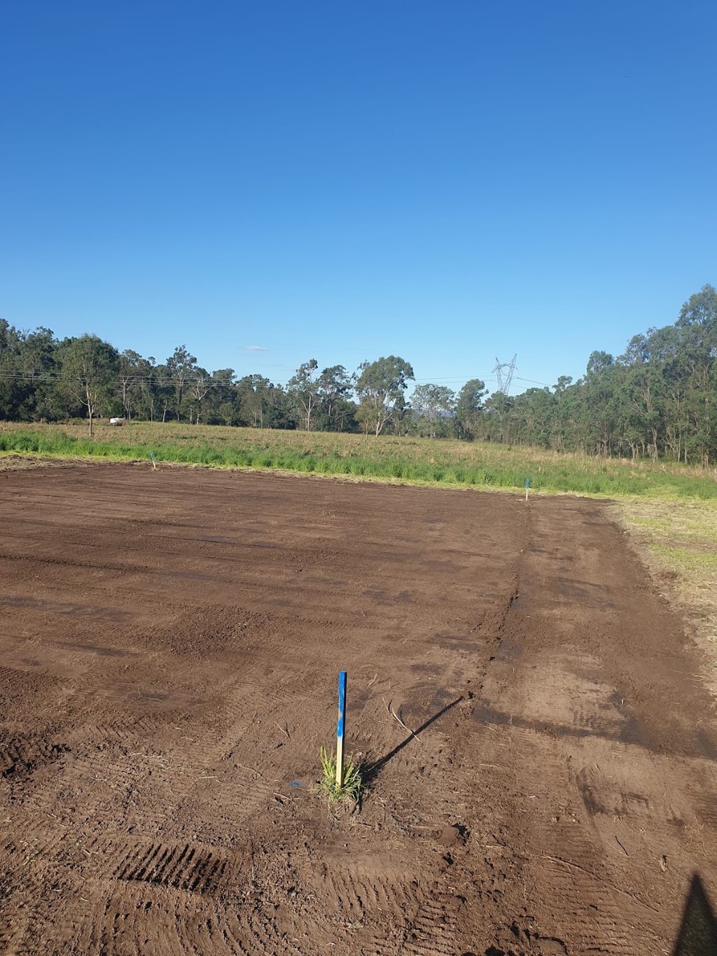 Wrights Posi Hire | 13 Ethel St, Kilcoy QLD 4515, Australia | Phone: 0488 498 848