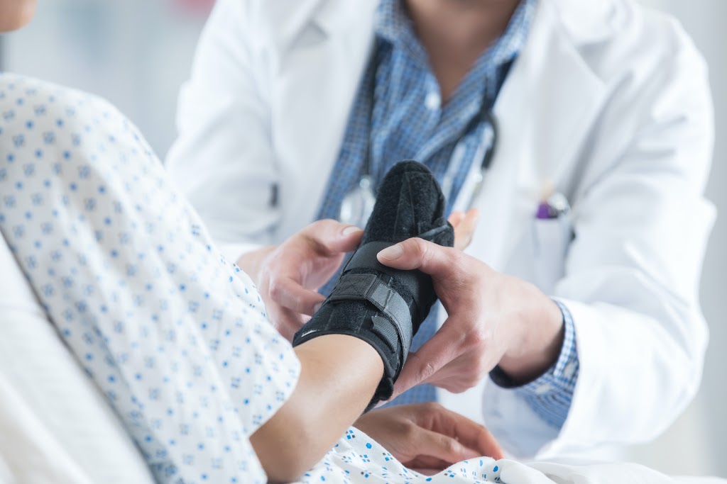 Austral Medicare Urgent Care Clinic - 100% Bulk Billing | 8 Landaise Rd, Austral NSW 2179, Australia | Phone: (02) 8124 9919