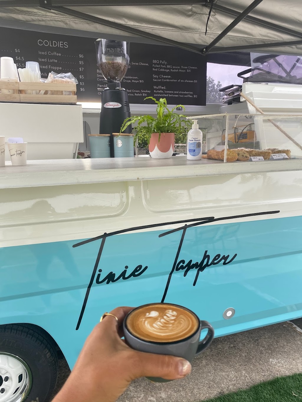 Tinie Tamper | cafe | 272 Torquay Rd, Grovedale VIC 3216, Australia | 0432784643 OR +61 432 784 643