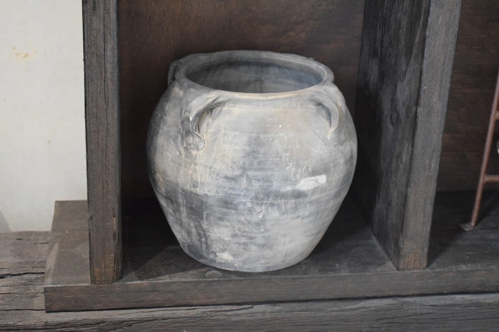 Wolf Haus Interiors | Unit 17/7 Thornbill Dr, South Murwillumbah NSW 2484, Australia | Phone: 0423 951 994