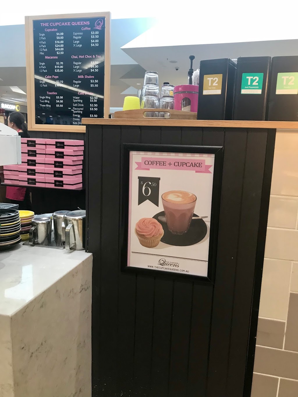 The Cupcake Queens | bakery | Chadstone Shopping Centre, Kiosk, 15/1341 Dandenong Rd, Chadstone VIC 3148, Australia | 1300972827 OR +61 1300 972 827