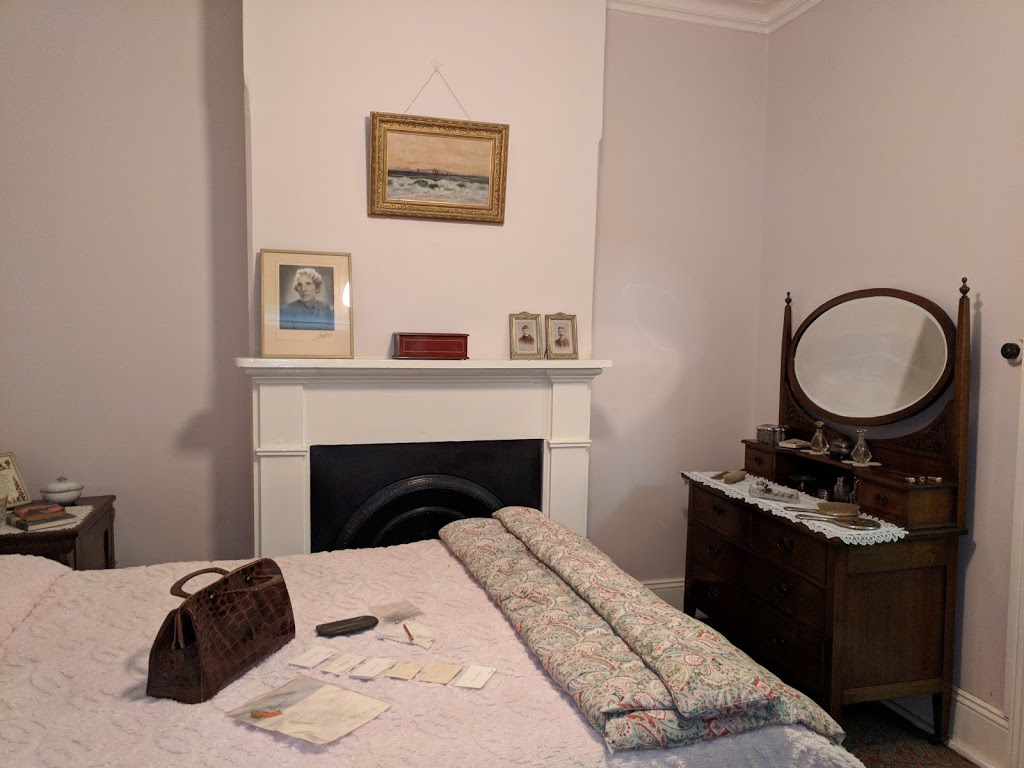 Chifley Home | museum | 10 Busby St, South Bathurst NSW 2795, Australia | 0263336111 OR +61 2 6333 6111