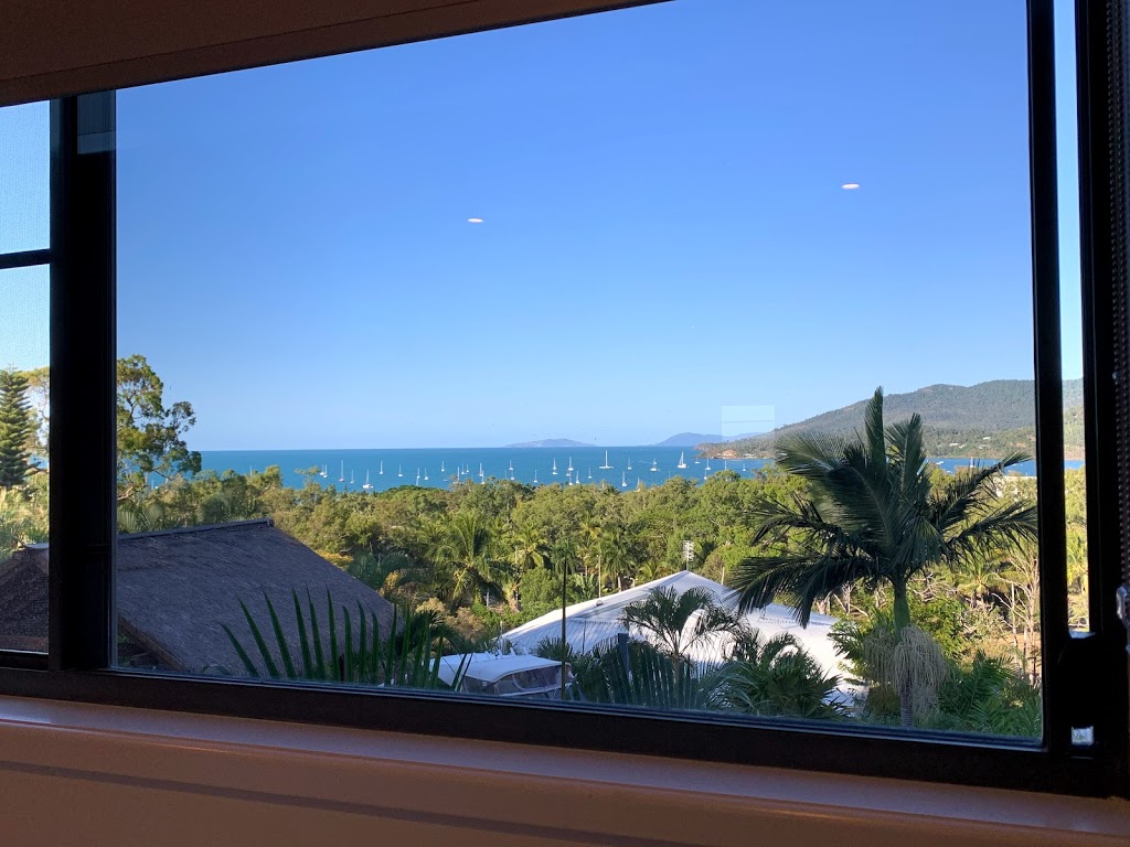 Island View Bed & Breakfast | lodging | 19 Nara Ave, Airlie Beach QLD 4802, Australia | 0749464505 OR +61 7 4946 4505