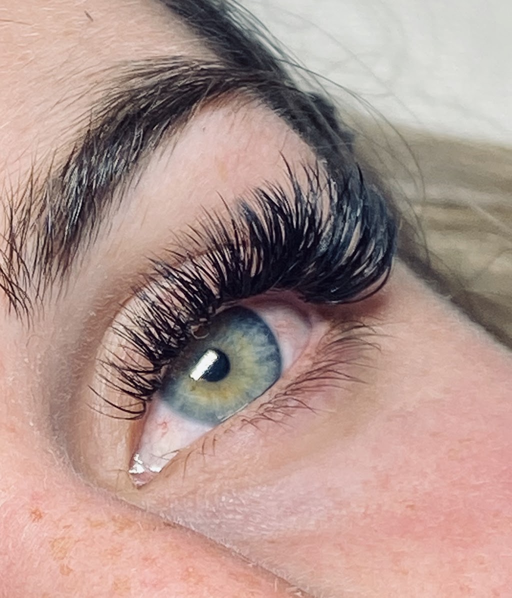 Lashes By Tanya | 2 Spyglass Hill Ct, Coral Cove QLD 4670, Australia | Phone: 0412 300 414