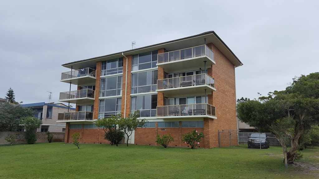Shoalhaven Apartments | lodging | 28 Voyager Cl, Nelson Bay NSW 2315, Australia