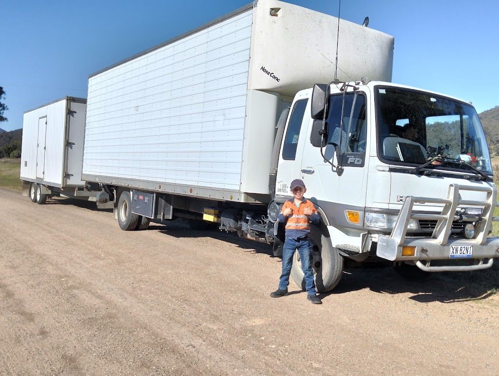 LMB Carriers | 53 Murray Rd, Wingham NSW 2429, Australia | Phone: 0424 652 144