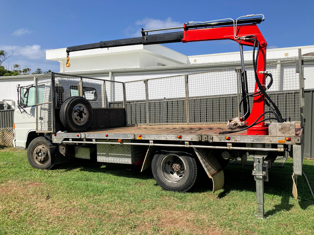 Red Rocket Rubbish Removal | 39 Flynn St, Port Macquarie NSW 2444, Australia | Phone: 0455 833 797