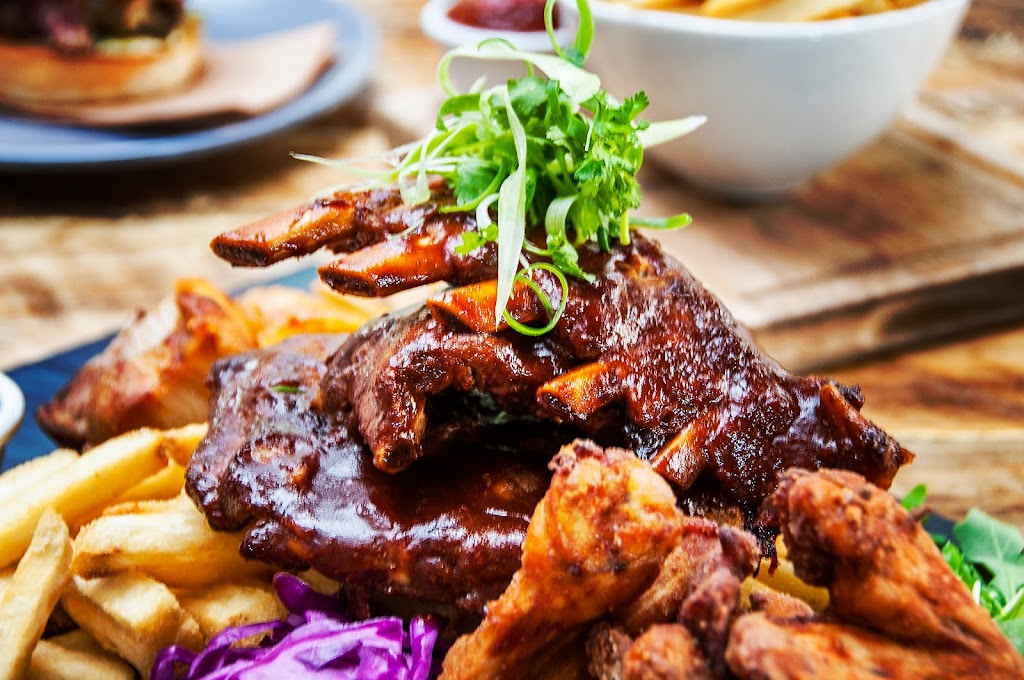 Bright Brewery | 121 Great Alpine Rd, Bright VIC 3741, Australia | Phone: (03) 5755 1301