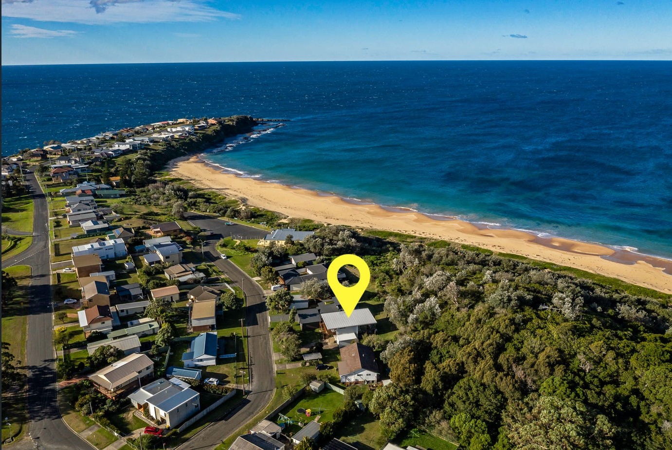 Sea Mist Culburra Beach - Haven Retreats Pty Ltd | 14 Farrant Ave, Culburra Beach NSW 2540, Australia | Phone: 0419844547
