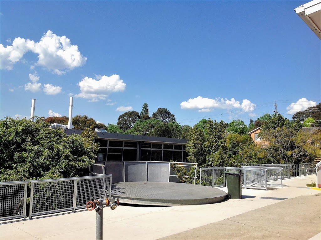 Mount Waverley Secondary College Senior Campus | Lechte Rd, Mount Waverley VIC 3149, Australia | Phone: (03) 9803 6811