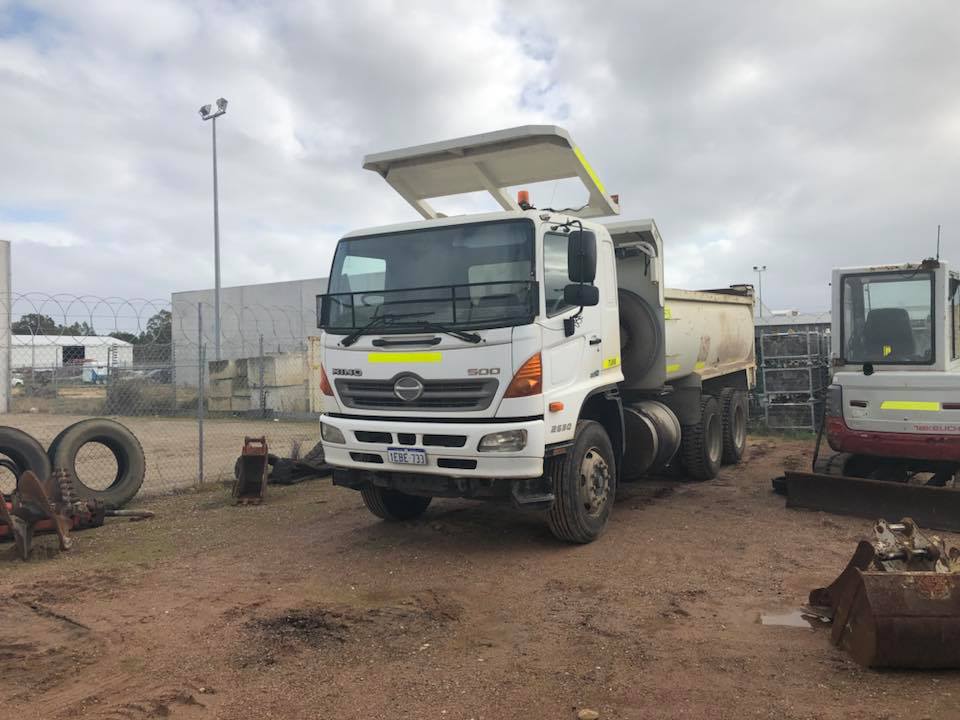 KBK Plant Hire | 5 Brig Way, Bullsbrook WA 6084, Australia | Phone: 0417 997 450