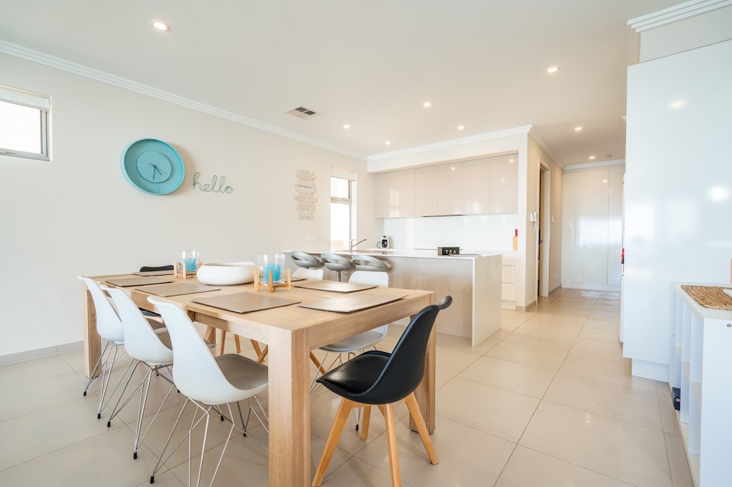 La Bella Vita | 23A Richards Terrace, Port Hughes SA 5558, Australia