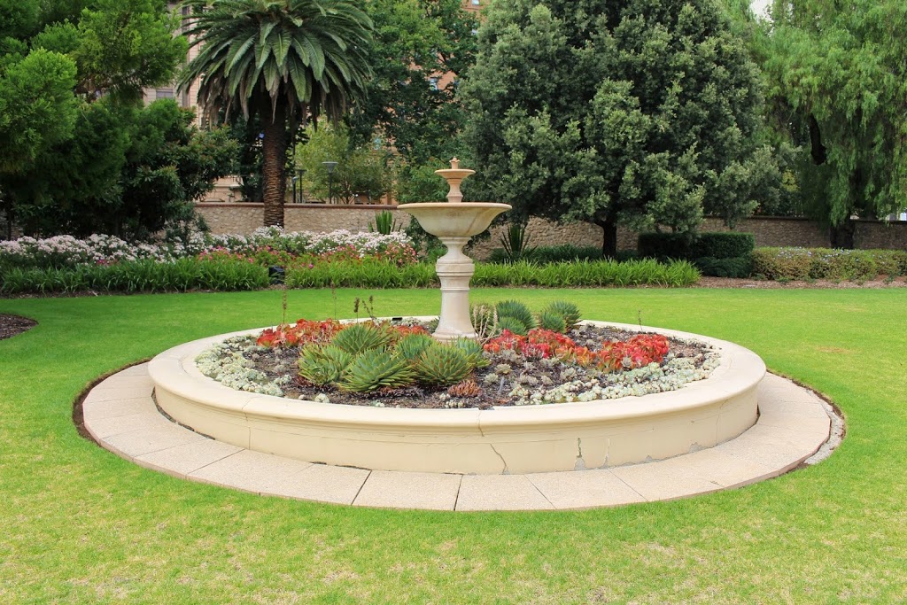 Government House | park | Adelaide SA 5000, Australia | 0882039800 OR +61 8 8203 9800