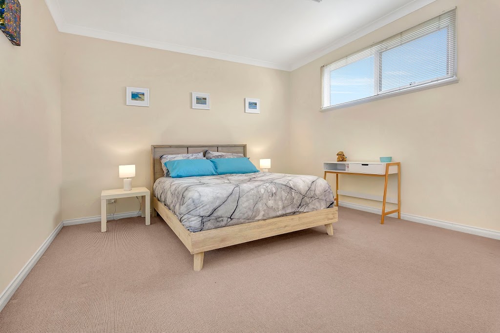 The Leafy Dragon - C21 SouthCoast Holidays | lodging | 2/65 Esplanade, Aldinga Beach SA 5173, Australia | 0885566983 OR +61 8 8556 6983