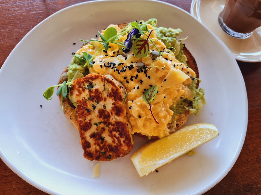 Breadworks Cafe | 118 Blues Point Rd, McMahons Point NSW 2060, Australia | Phone: (02) 9955 1700