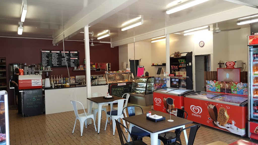 Jetty Store II | meal takeaway | 47 Banana St, Redland Bay QLD 4165, Australia | 0732068243 OR +61 7 3206 8243