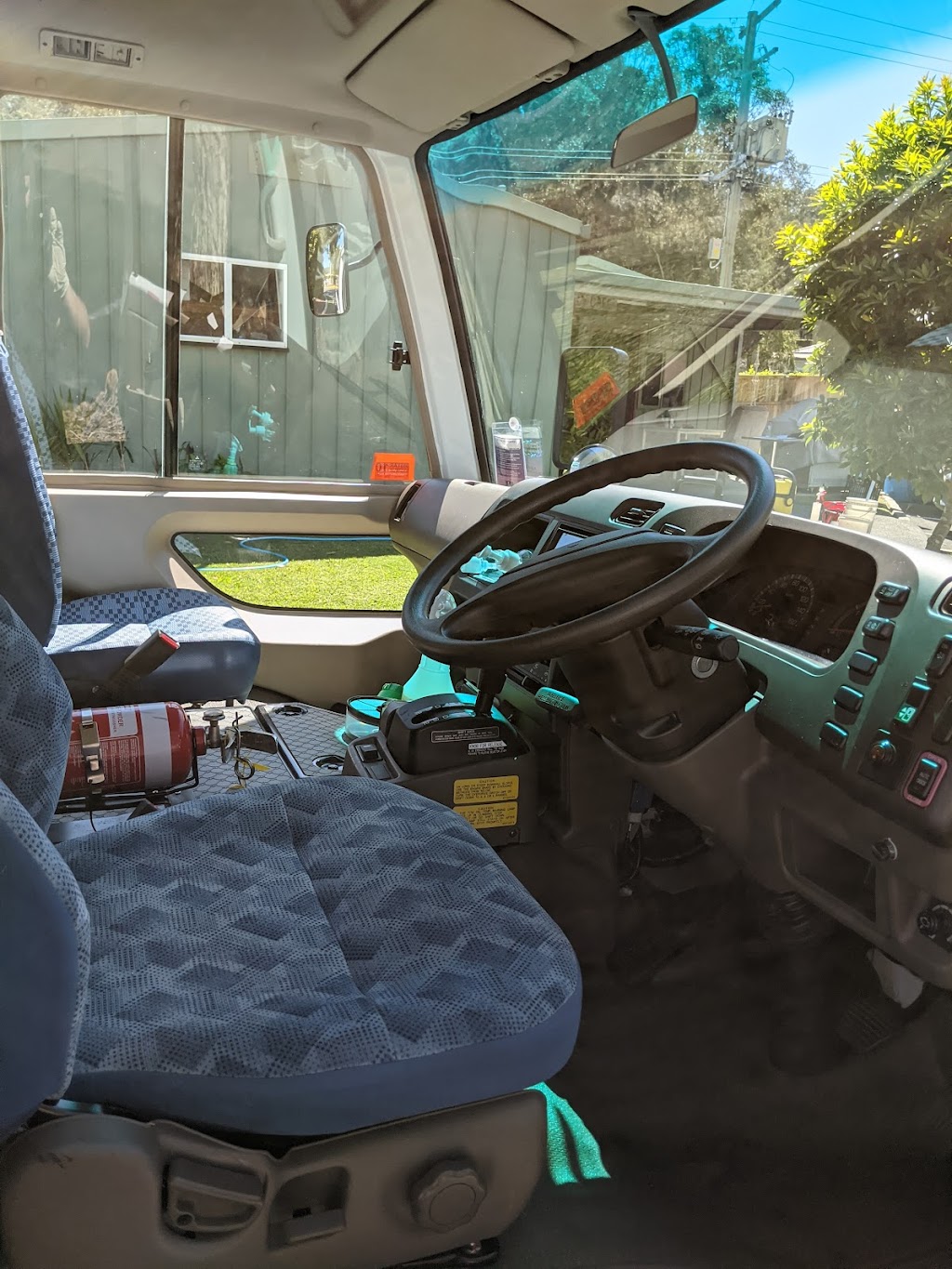 Deadset Detailing | 373 Chatswood Rd, Shailer Park QLD 4128, Australia | Phone: 0435 025 065