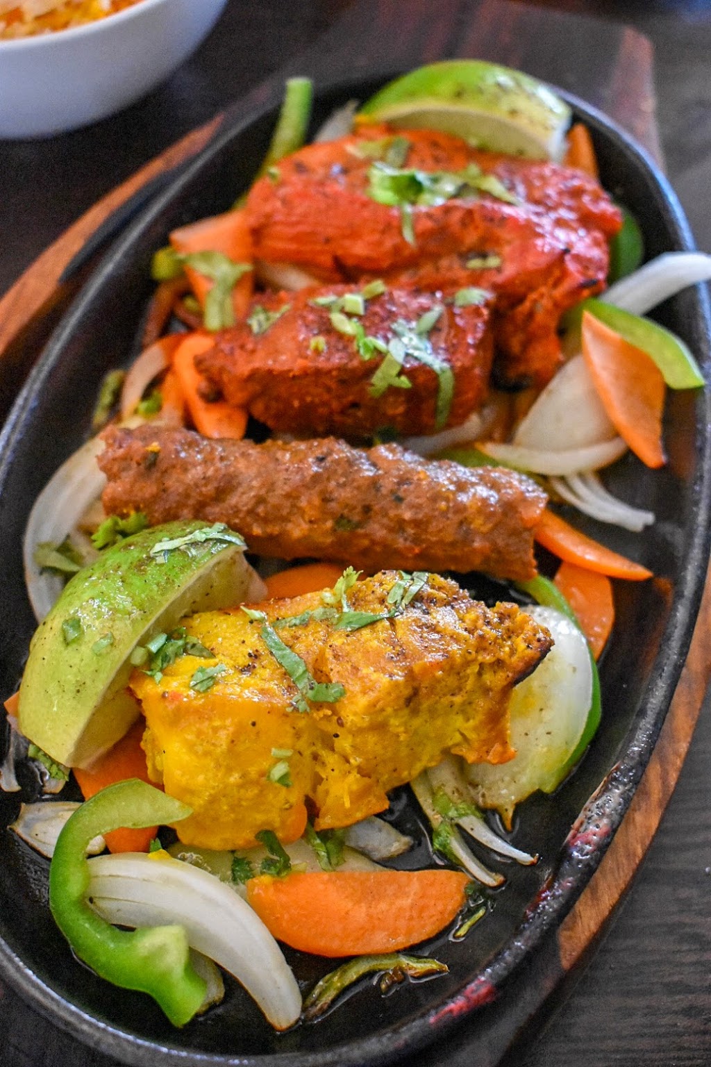 Tandoori Sizzler | restaurant | 9/524 Old Northern Rd, Dural NSW 2158, Australia | 0296514451 OR +61 2 9651 4451