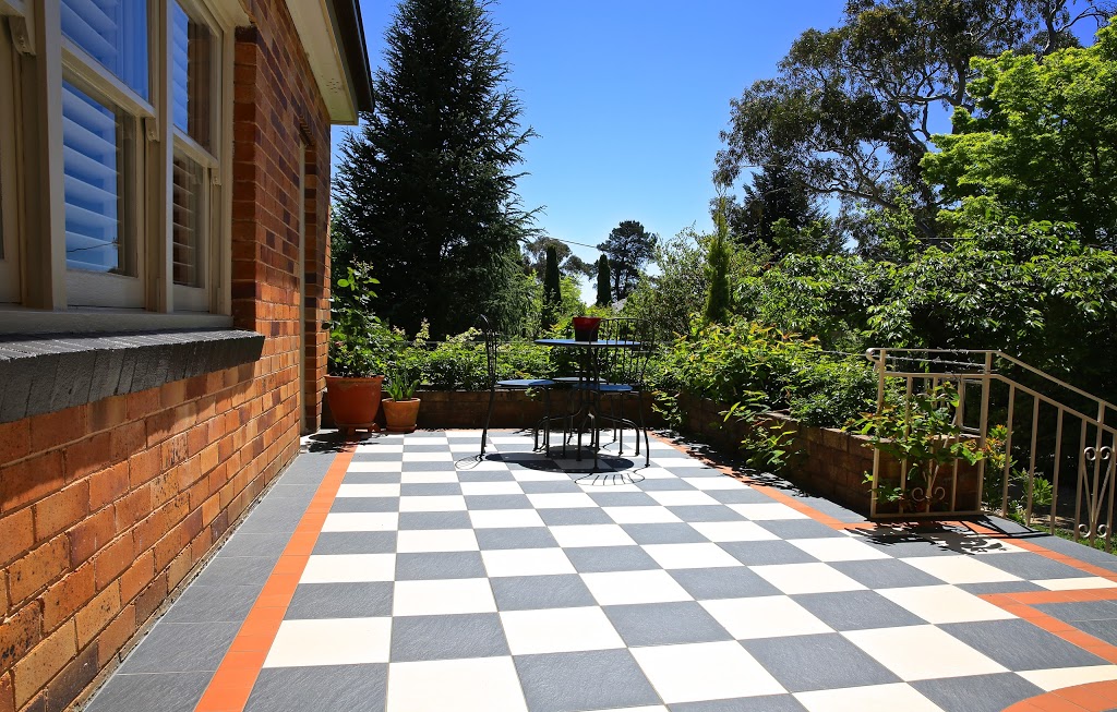Winston Cottage | lodging | 14 Forster Rd, Katoomba NSW 2780, Australia | 0410150063 OR +61 410 150 063