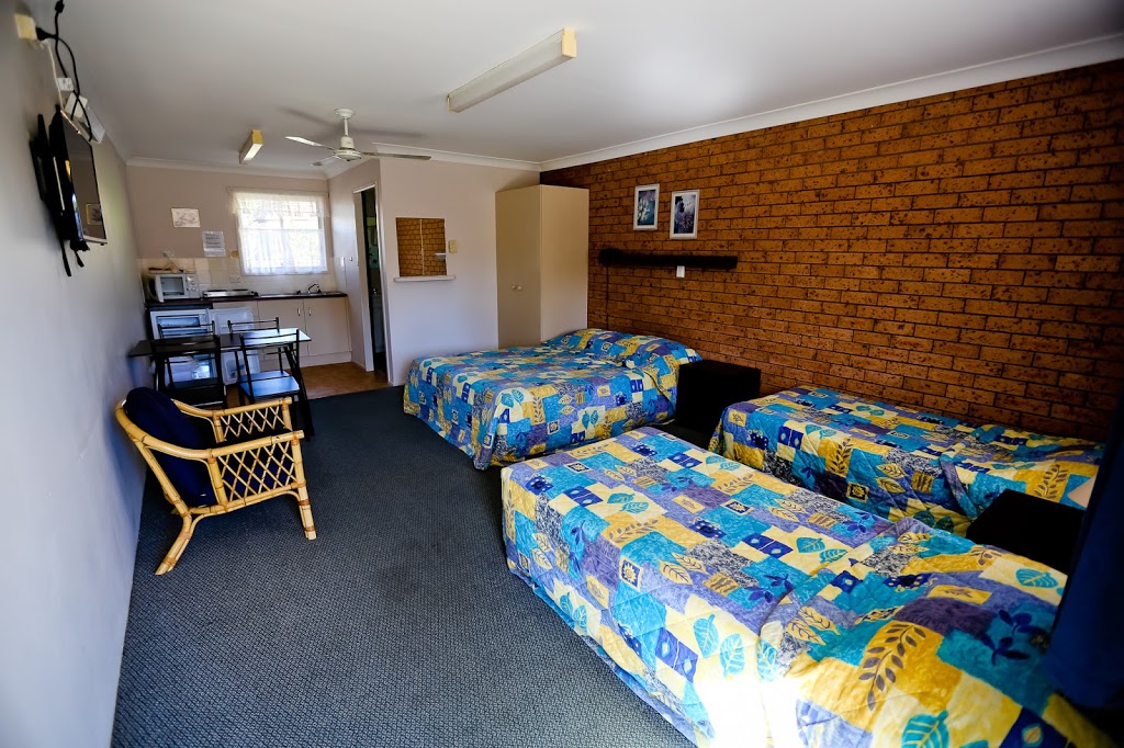 Culburra Beach Motel | 56 Brighton Parade, Culburra Beach NSW 2540, Australia | Phone: (02) 4447 2053