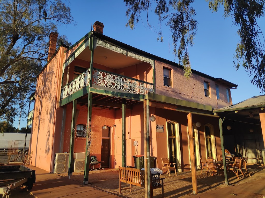 Bourke Apartments | 45 Mitchell St, Bourke NSW 2840, Australia | Phone: 0473 946 777