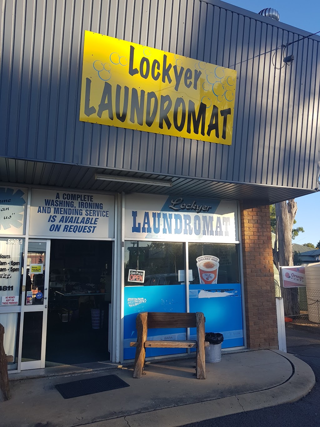 Lockyer Laundromat | laundry | 279 Eastern Dr, Gatton QLD 4343, Australia | 0754624811 OR +61 7 5462 4811