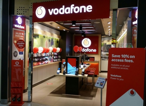 Vodafone - Winston Hills | Winston Hills Mall Shop 33, Kiosk 3/180 Caroline Chisholm Dr, Winston Hills NSW 2153, Australia | Phone: (02) 9620 7259