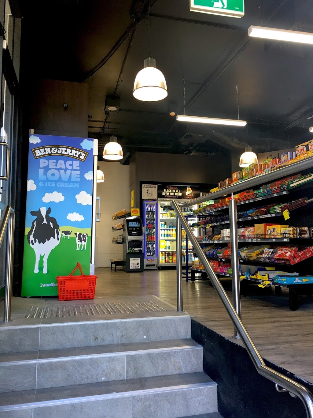 Sorrento convenience store | 15 Duncan St, West End QLD 4101, Australia