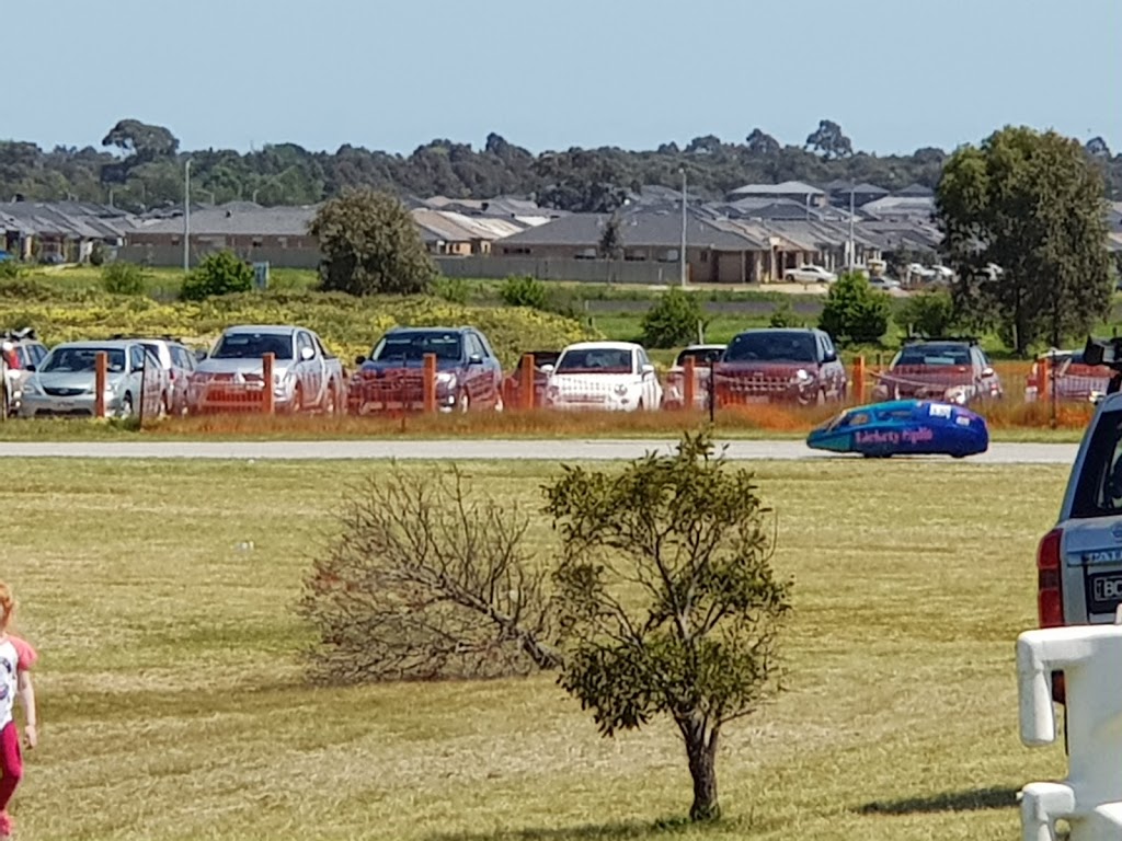 Casey Fields Criterium Circuit | park | Unnamed Rd,, Cranbourne East VIC 3977, Australia