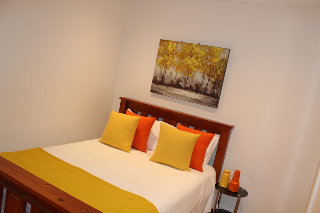 Holiday Home Melbourne | 315 South Rd, Brighton East VIC 3187, Australia | Phone: 0413 842 653