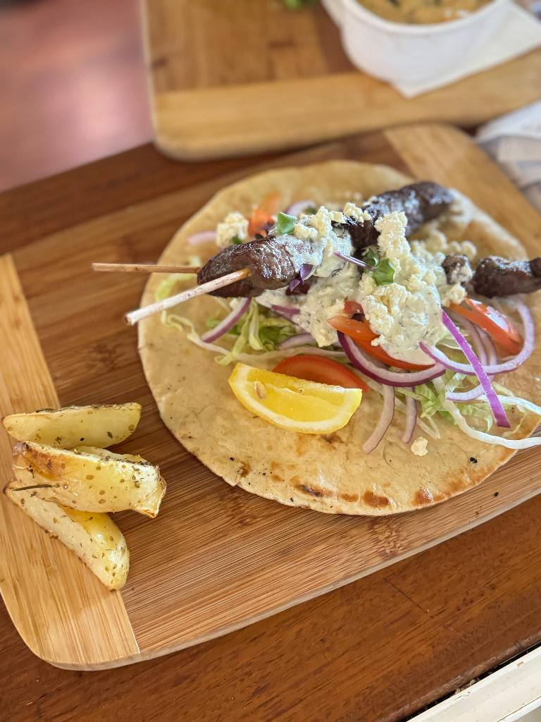 Yia Yias Greek Taverna at EaTs Estate Home of Innes Lake Winery | 147 The Ruins Way, Port Macquarie NSW 2444, Australia | Phone: (02) 6581 1332