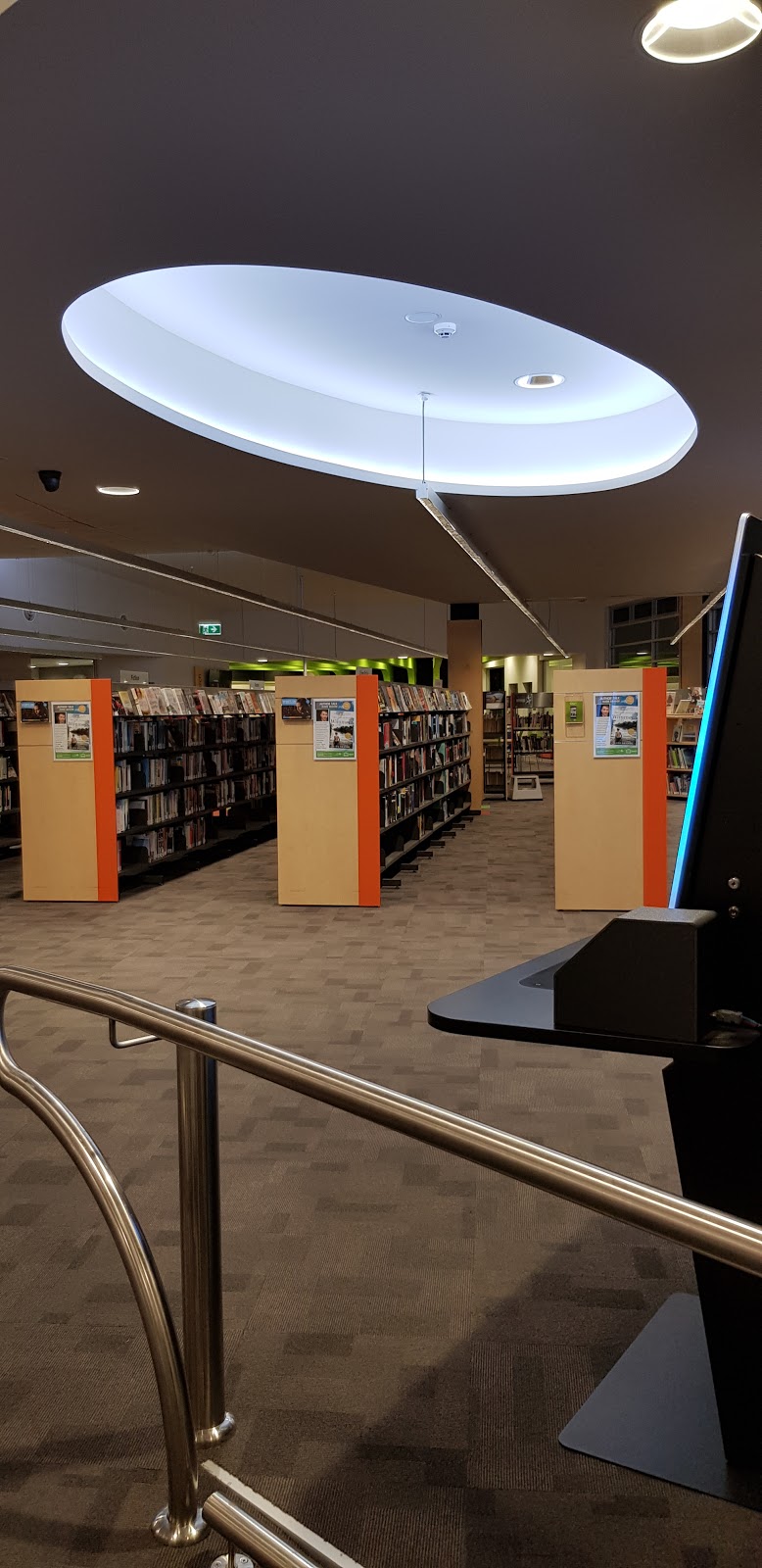 Julia Gillard Library Tarneit | 150 Sunset Views Blvd, Tarneit VIC 3029, Australia | Phone: (03) 8734 0200