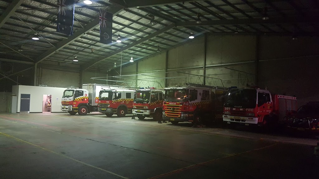 Fire and Rescue NSW Lambton Fire Station | 40 Young Rd, Lambton NSW 2299, Australia | Phone: (02) 4952 1188