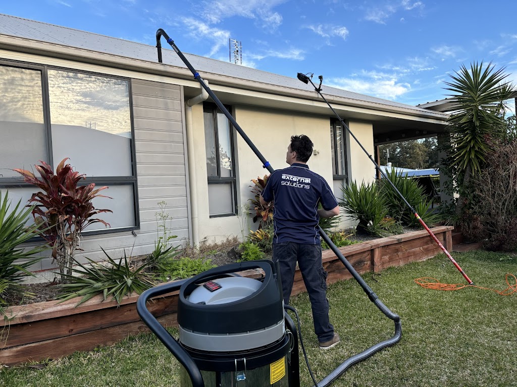 External Solutions Gutter Cleaning | 96 Peter Mills Dr, Gilston QLD 4211, Australia | Phone: 0439 558 018