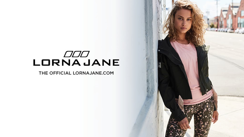Lorna Jane | clothing store | Shop 1022/1-29 Millaroo Dr, Helensvale QLD 4212, Australia | 0755294571 OR +61 7 5529 4571