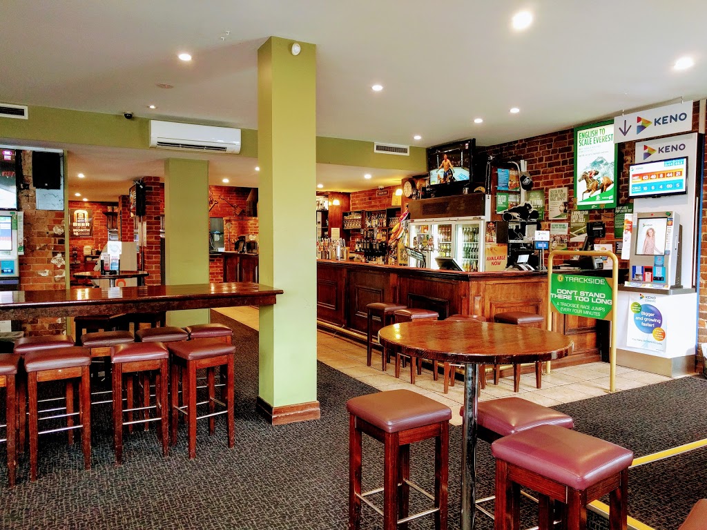 Elgin Inn Hotel | 75 Burwood Rd, Hawthorn VIC 3122, Australia | Phone: (03) 9819 3338