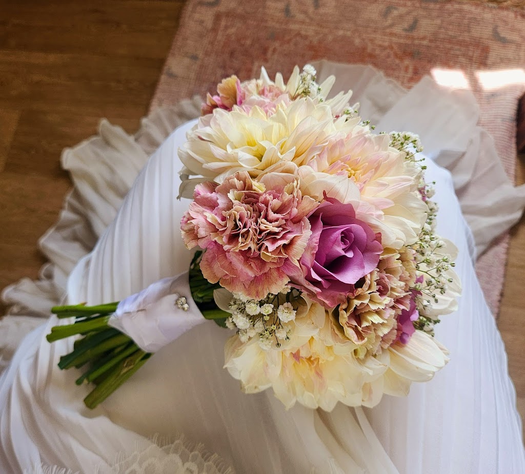 Maya Plant | 27 Riverview Dr, Kialla VIC 3631, Australia | Phone: 0450 404 355