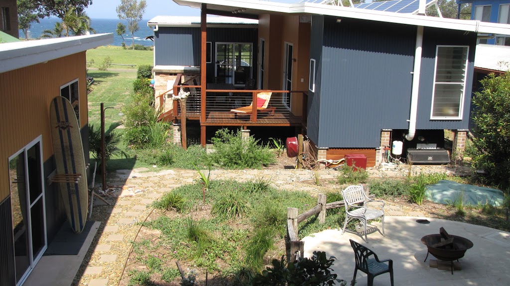 Point View Beach House | lodging | 28 Nugget St, Diggers Camp NSW 2462, Australia | 0481214498 OR +61 481 214 498