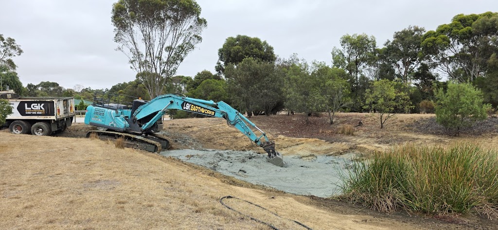 LGK EARTHWORKS | 76 Willis St, Winchelsea VIC 3241, Australia | Phone: 0467 015 658