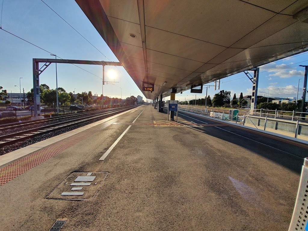 West Footscray Station | parking | West Footscray VIC 3012, Australia