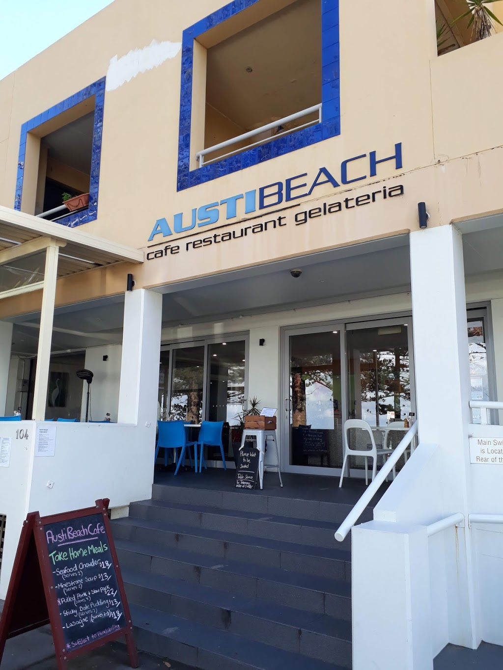 Austi Beach Cafe | 104 Lawrence Hargrave Dr, Austinmer NSW 2515, Australia | Phone: (02) 4268 5680