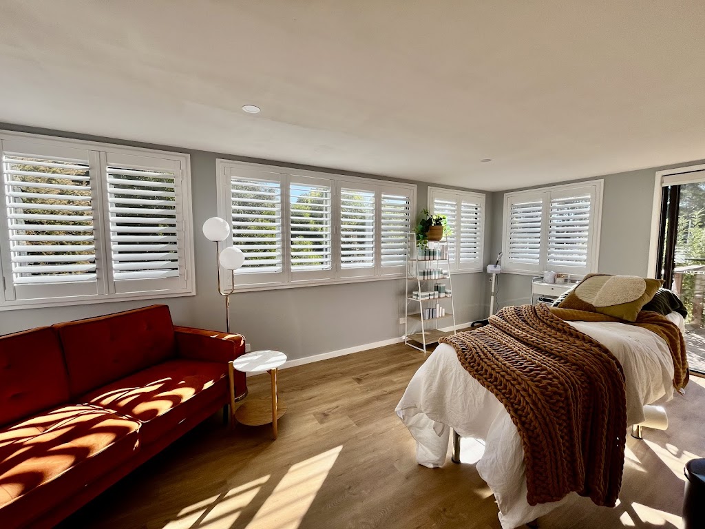 Skin Solace | 3 Rayner Ct, Blackwood VIC 3458, Australia | Phone: 0452 374 625