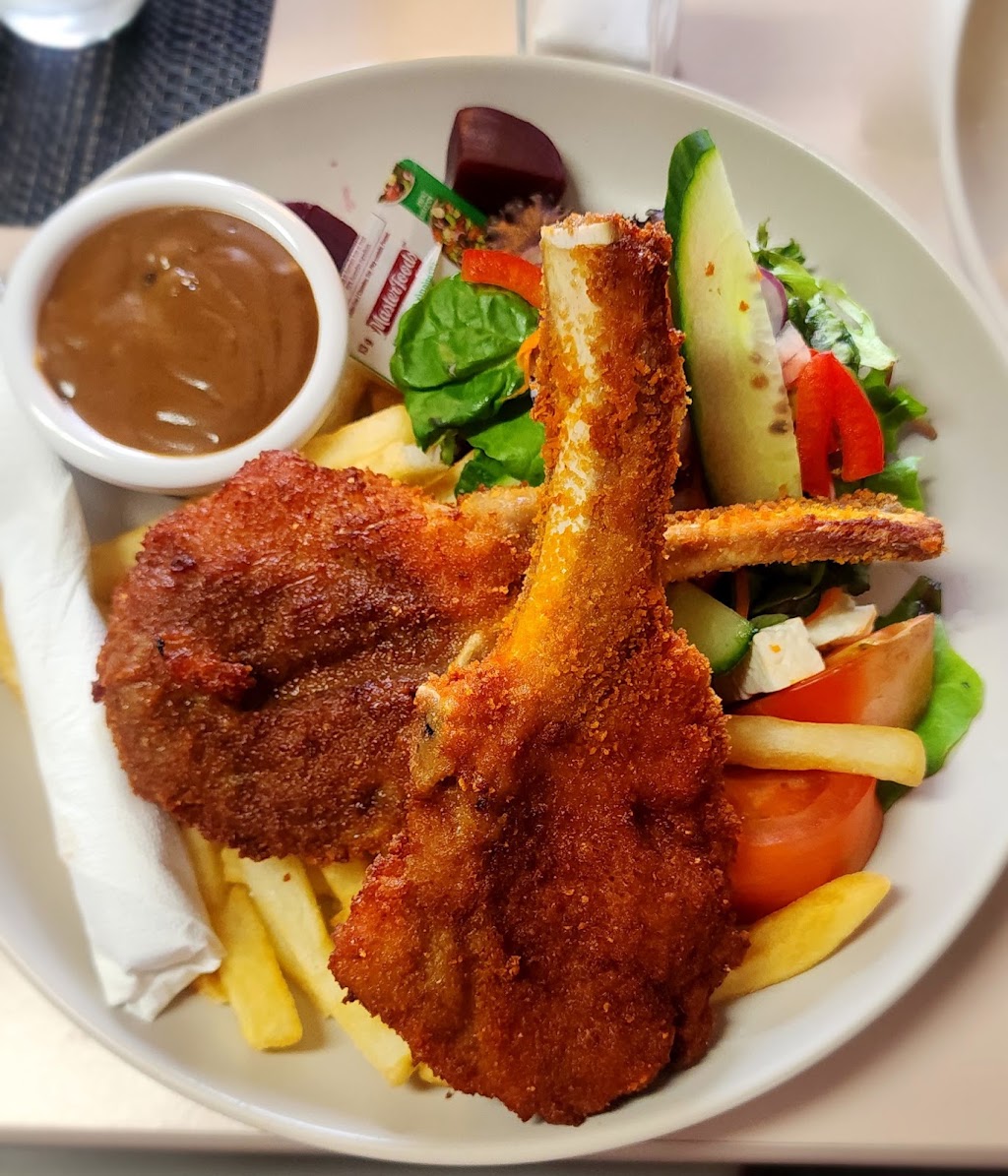 Royal Hotel Warialda | 51 Hope St, Warialda NSW 2402, Australia | Phone: (02) 6729 1444