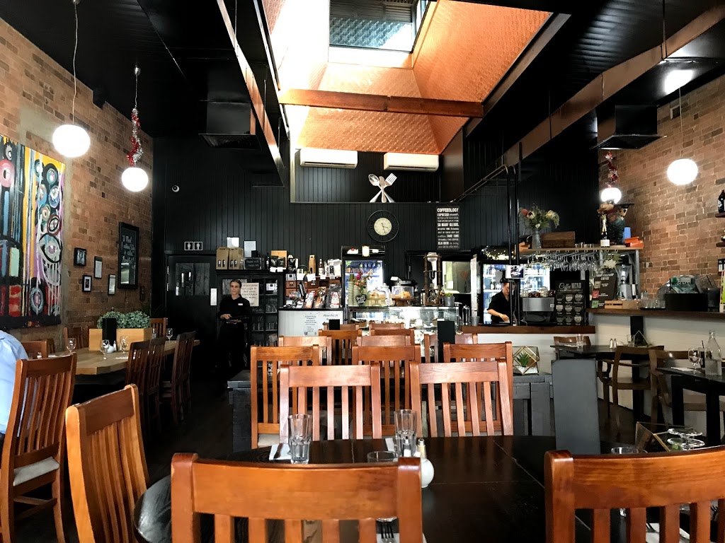 Fourthchild Licensed Cafe Restaurant | restaurant | 215 Brisbane St, Ipswich QLD 4305, Australia | 0732819934 OR +61 7 3281 9934