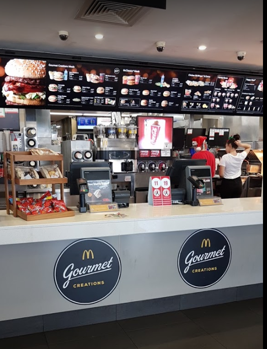McDonalds Rockhampton | meal takeaway | 122 George St, Rockhampton QLD 4700, Australia | 0749224920 OR +61 7 4922 4920